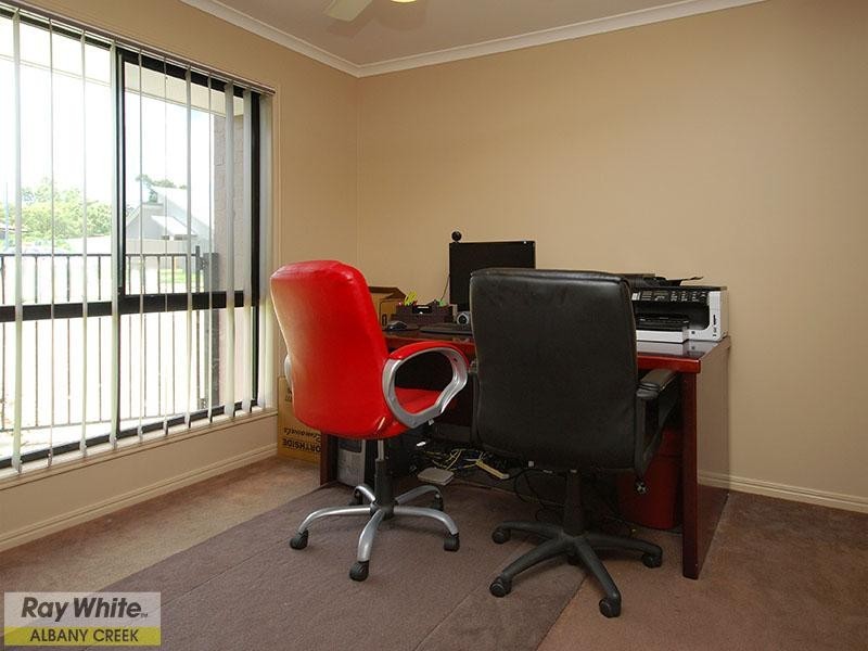 18 Alberic Court, Eatons Hill QLD 4037