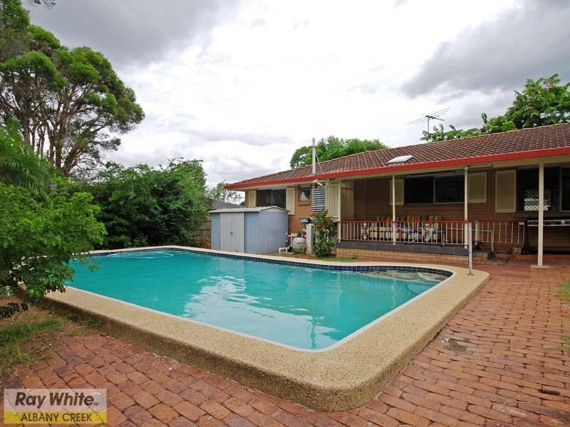3 Malvern Road, Albany Creek QLD 4035