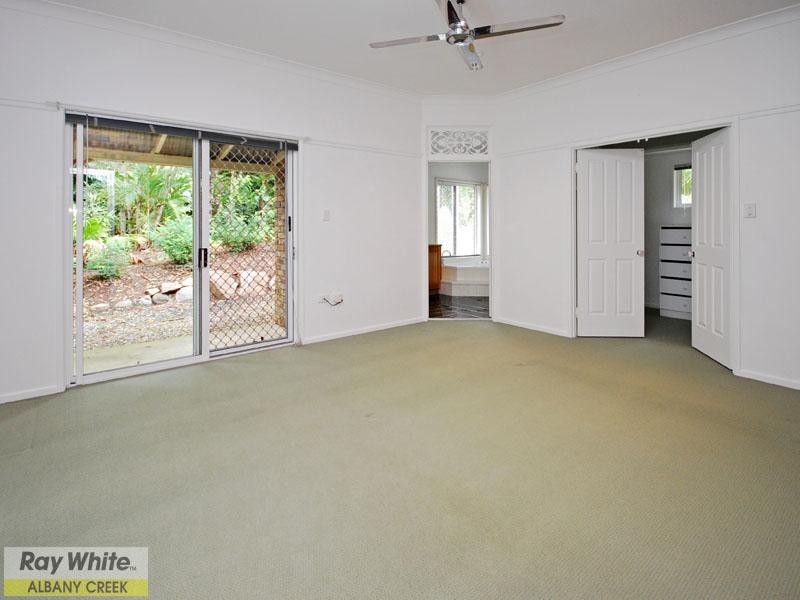 30 Cashmere Lane, Cashmere QLD 4500