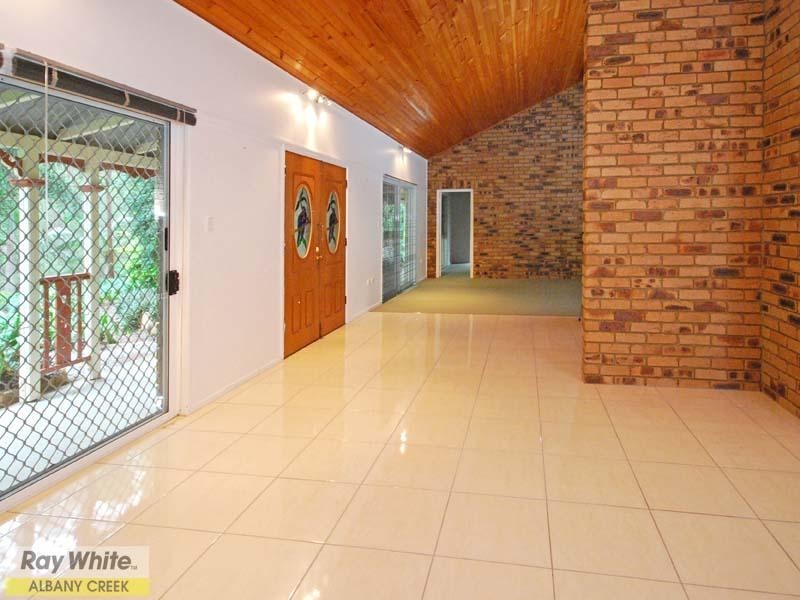 30 Cashmere Lane, Cashmere QLD 4500