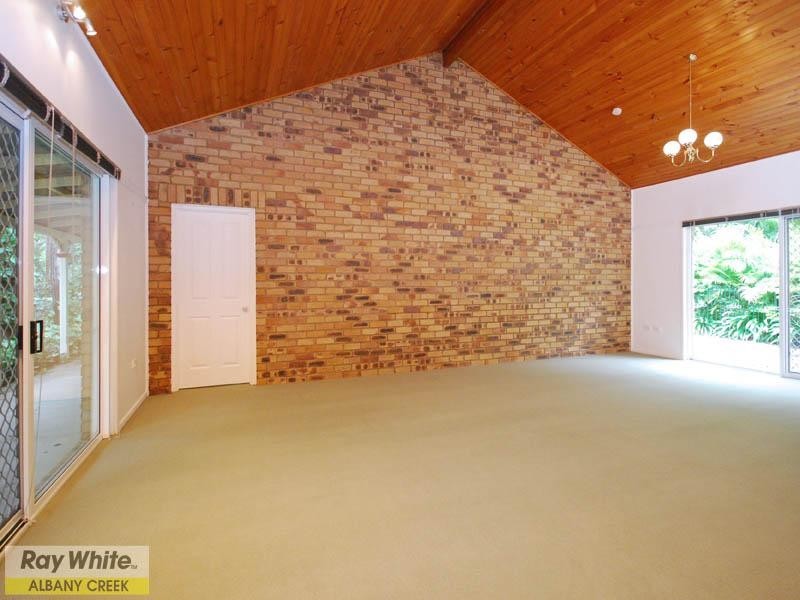 30 Cashmere Lane, Cashmere QLD 4500