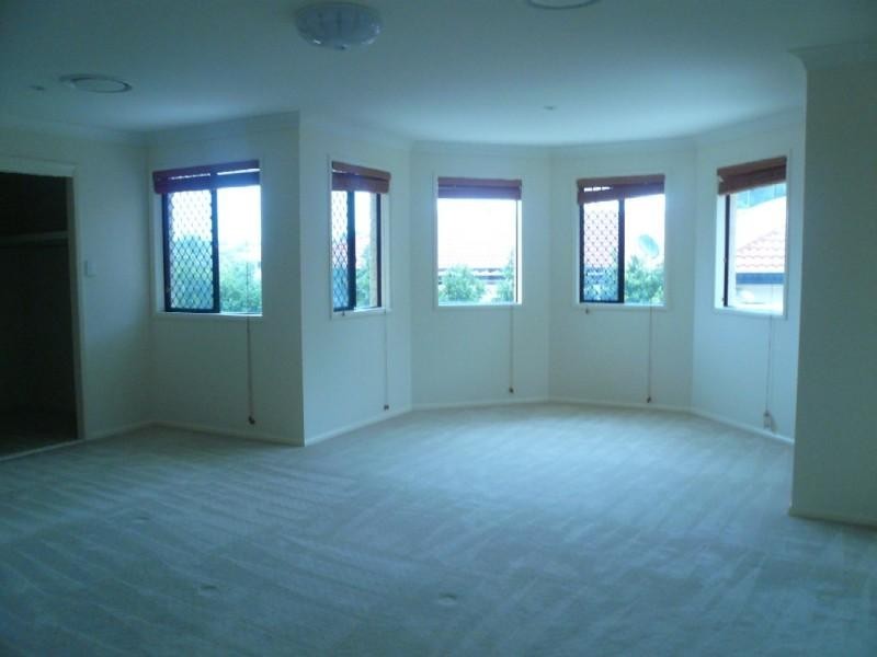 Eatons Hill QLD 4037