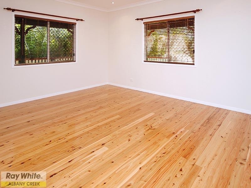 3 Arianna Close, Eatons Hill QLD 4037