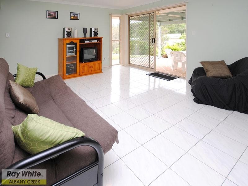 6 Cadagi Court, Albany Creek QLD 4035