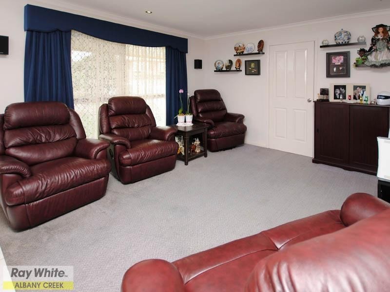 6 Oscar Crescent, Albany Creek QLD 4035