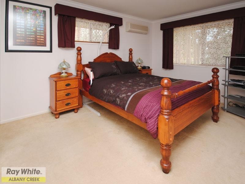 6 Oscar Crescent, Albany Creek QLD 4035