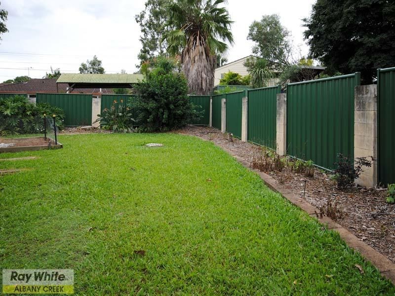 6 Oscar Crescent, Albany Creek QLD 4035