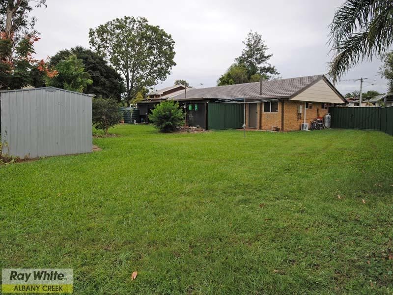 6 Oscar Crescent, Albany Creek QLD 4035