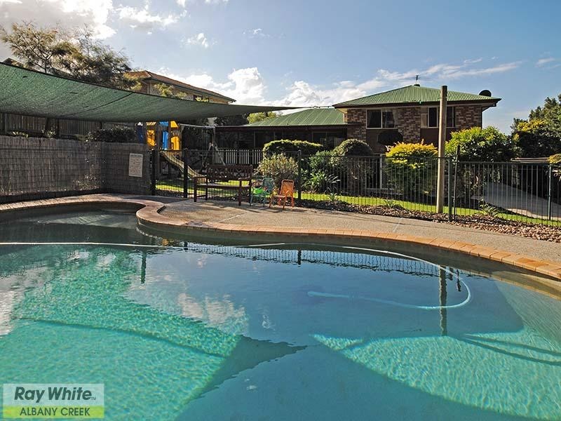 37 Boondooma Circuit, Albany Creek QLD 4035