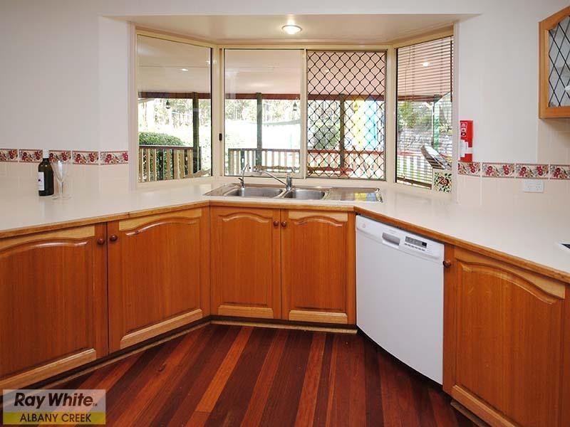 37 Boondooma Circuit, Albany Creek QLD 4035