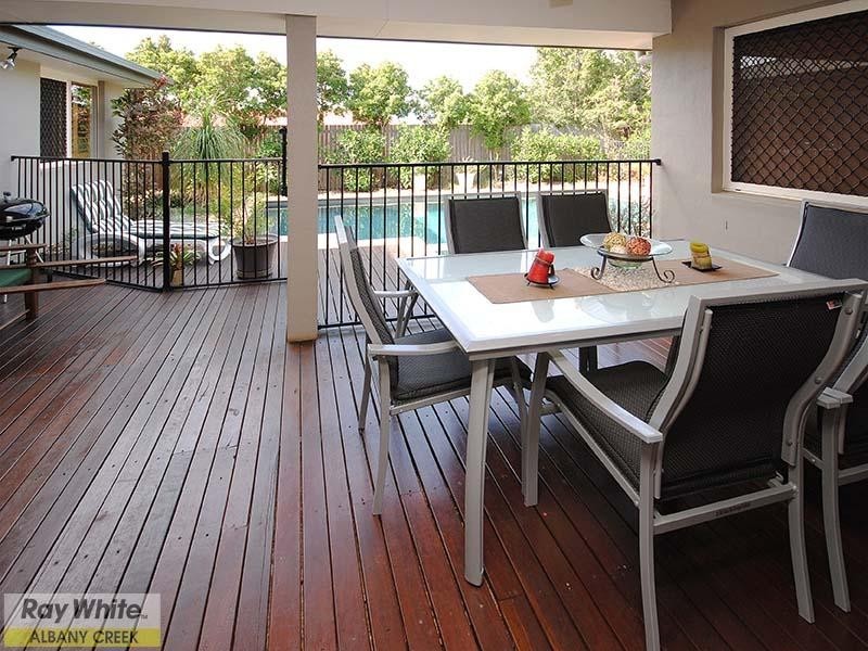 13 Altissimo Court, Eatons Hill QLD 4037