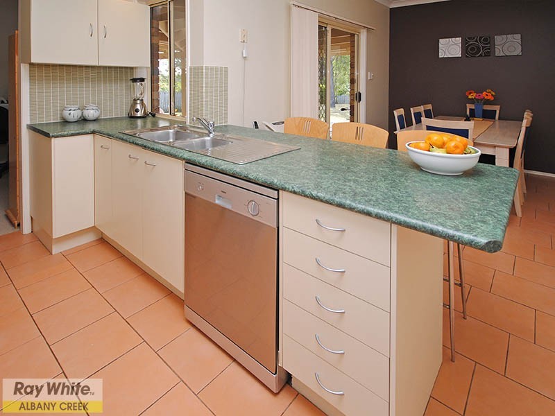 90 Thiess Drive, Albany Creek QLD 4035
