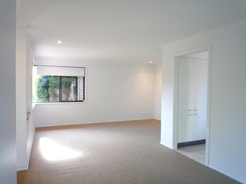 45 Kingfisher Street, Albany Creek QLD 4035