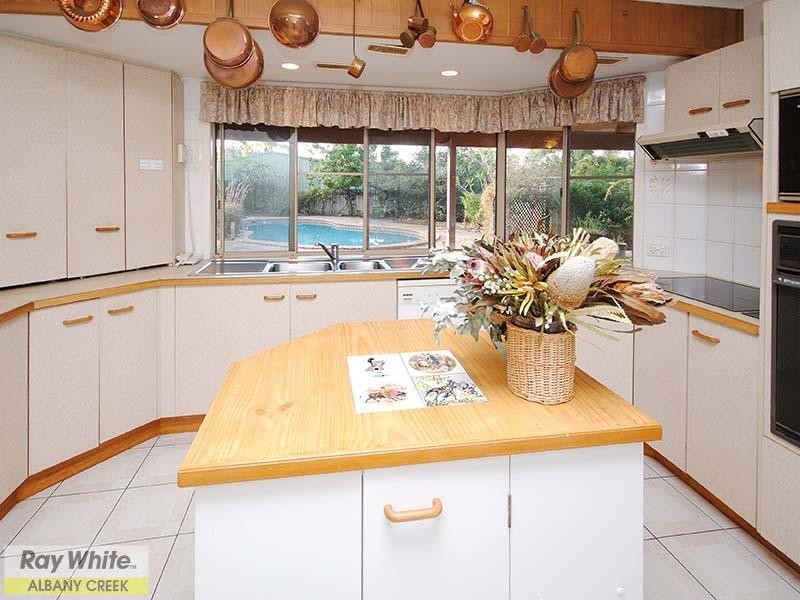 6 Arizona Court, Albany Creek QLD 4035