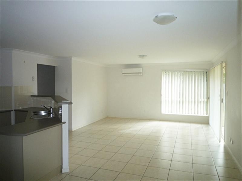 8 Luke Court, Cashmere QLD 4500