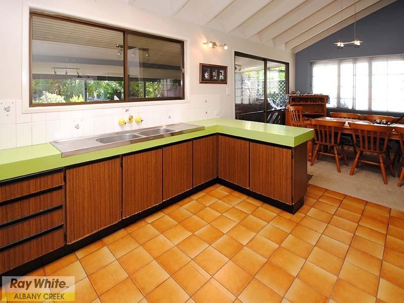 74 Bunya Park Drive, Eatons Hill QLD 4037