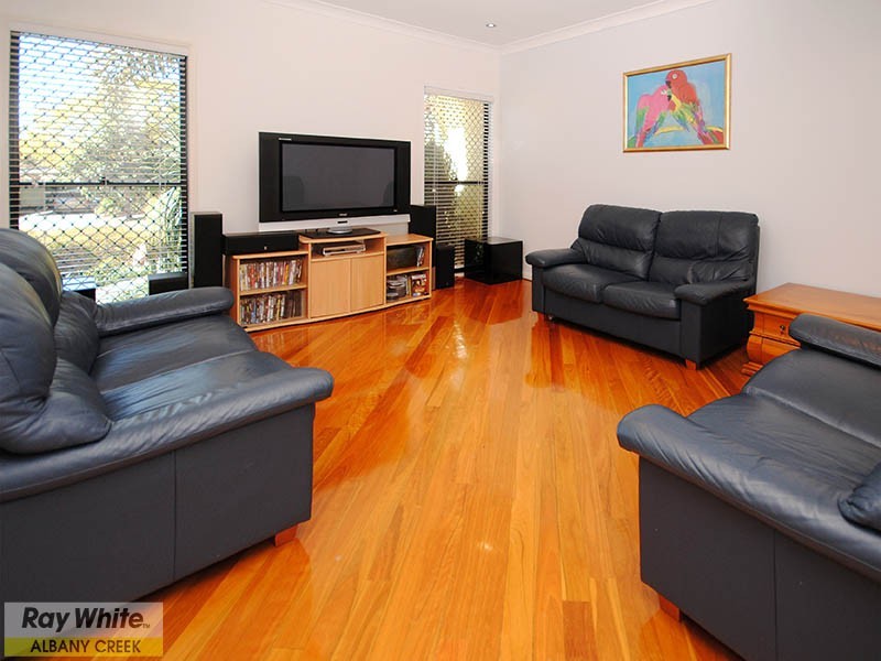 4 Excelcia Court, Eatons Hill QLD 4037