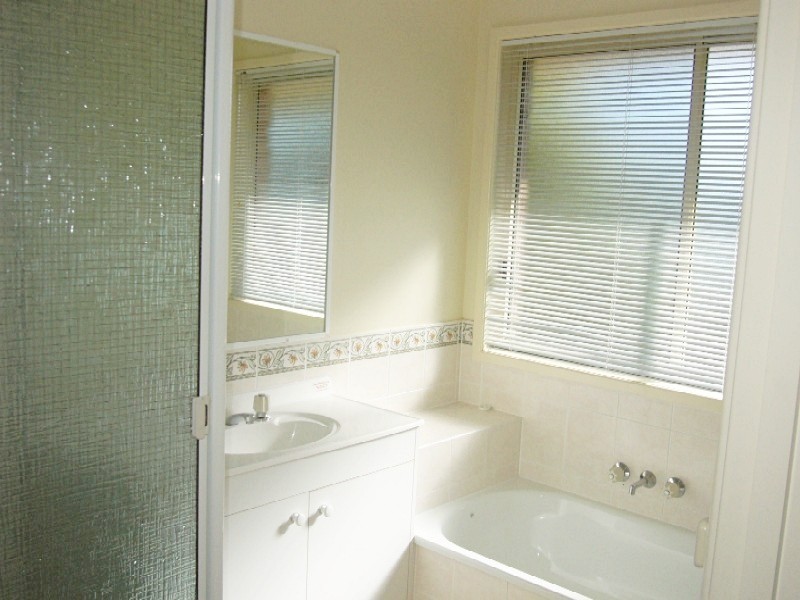 138 Albany Forest Drive, Albany Creek QLD 4035