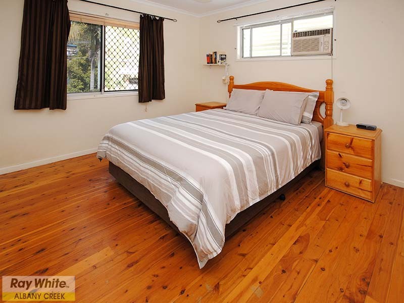 75 Tarnook Drive, Ferny Hills QLD 4055