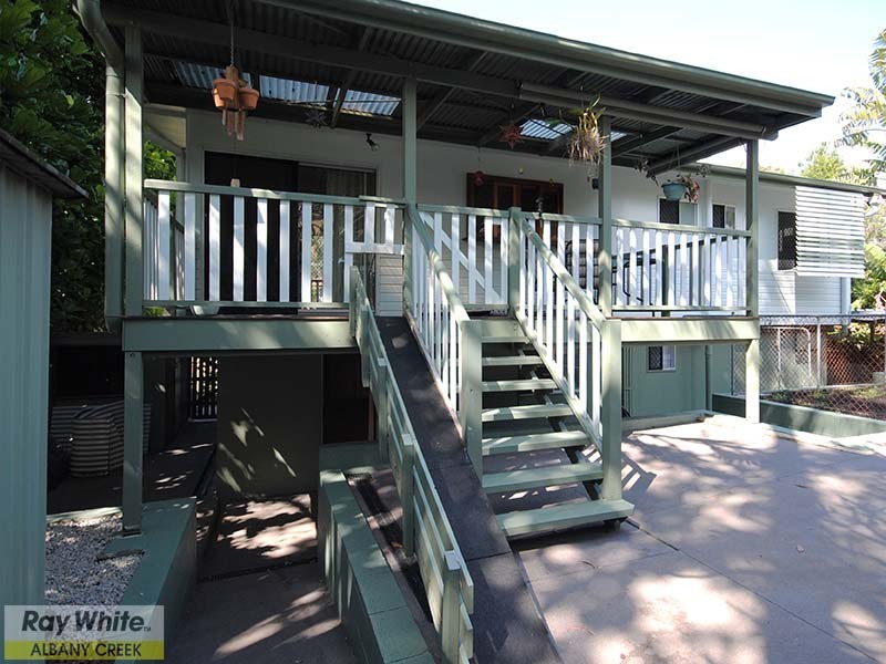 75 Tarnook Drive, Ferny Hills QLD 4055