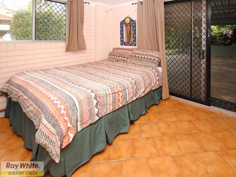 75 Tarnook Drive, Ferny Hills QLD 4055