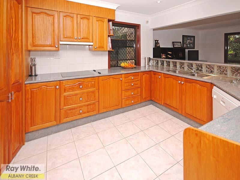 17 Brighton Court, Albany Creek QLD 4035