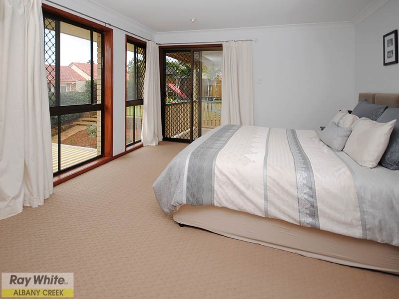 17 Brighton Court, Albany Creek QLD 4035