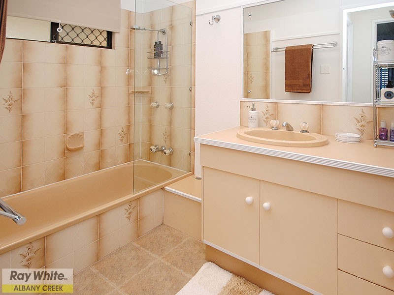 34 Crofty Street, Albany Creek QLD 4035