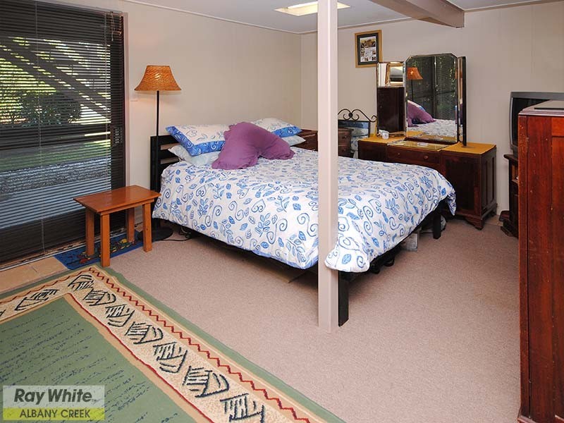 34 Crofty Street, Albany Creek QLD 4035