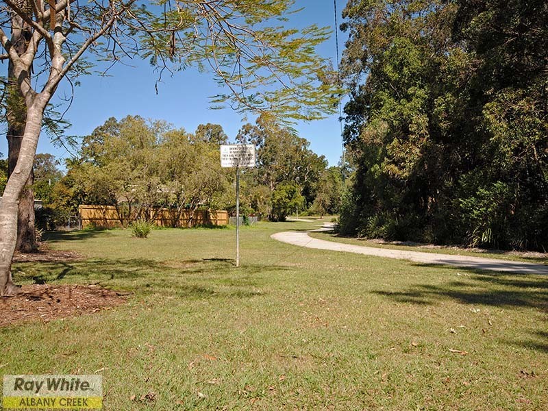 34 Crofty Street, Albany Creek QLD 4035
