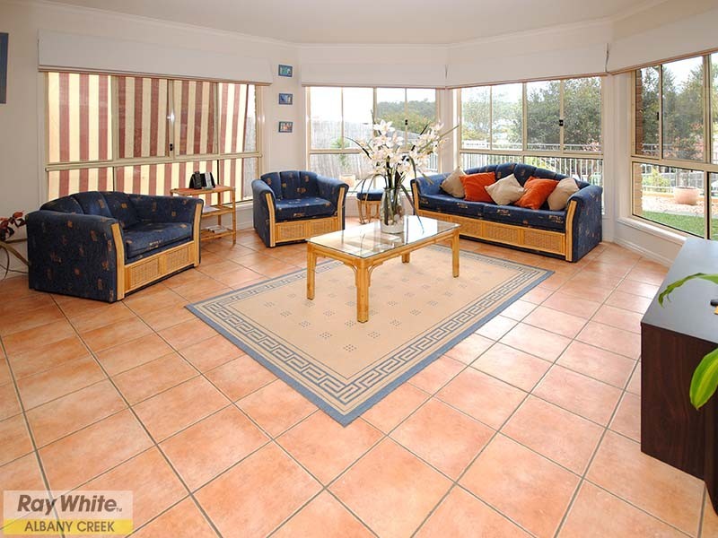 37 Lancewood Drive, Albany Creek QLD 4035