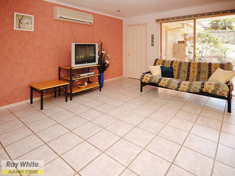 24 Queen Elizabeth Drive, Eatons Hill QLD 4037