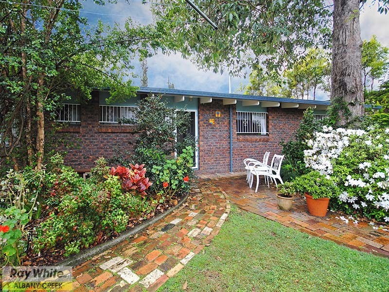 27 Crofty Street, Albany Creek QLD 4035