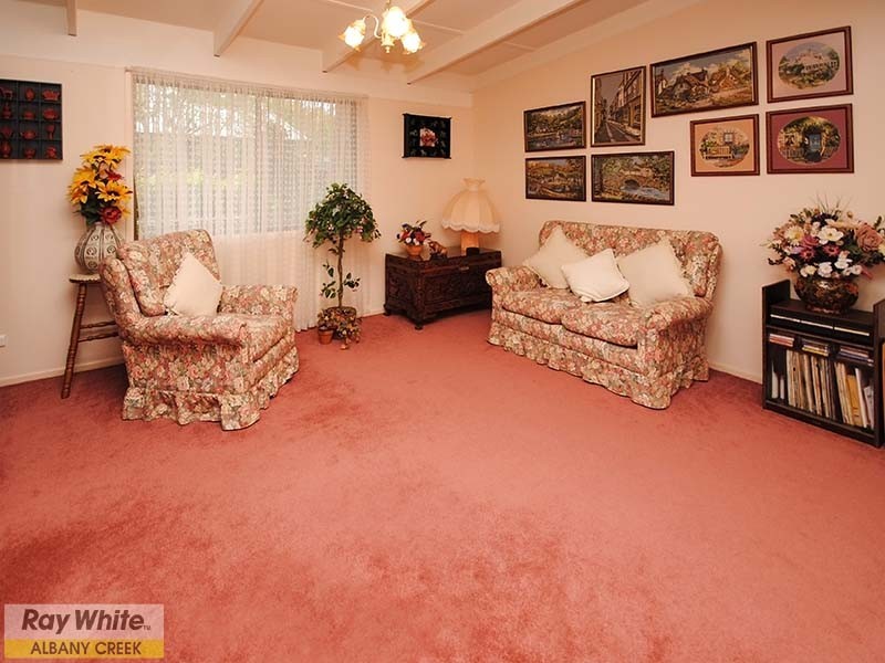 27 Crofty Street, Albany Creek QLD 4035