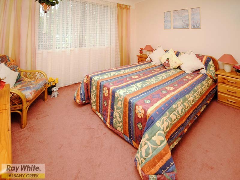 27 Crofty Street, Albany Creek QLD 4035