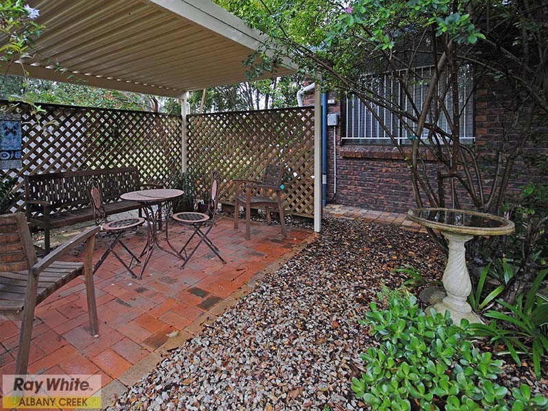 27 Crofty Street, Albany Creek QLD 4035