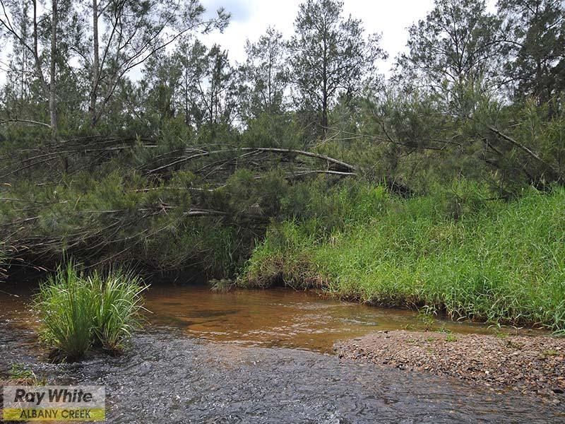 16 Confluence Court, Eatons Hill QLD 4037