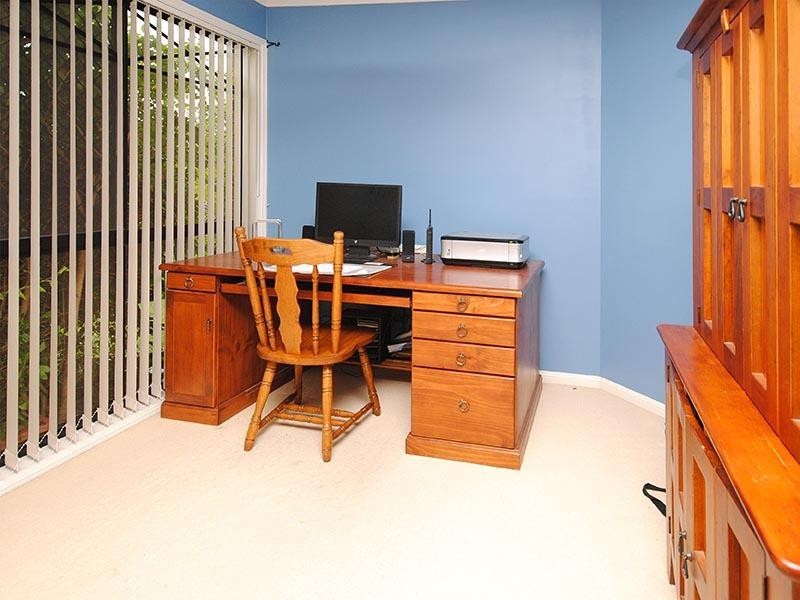 Eatons Hill QLD 4037