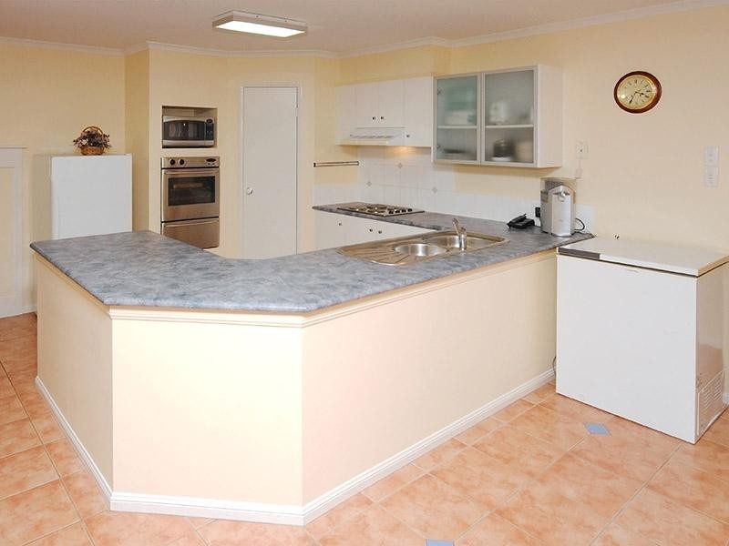 Eatons Hill QLD 4037