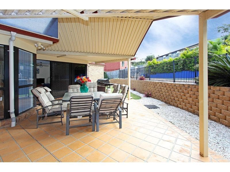 Eatons Hill QLD 4037