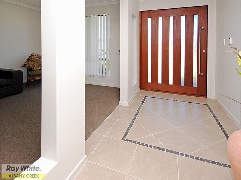 45 Swan Parade, Warner QLD 4500