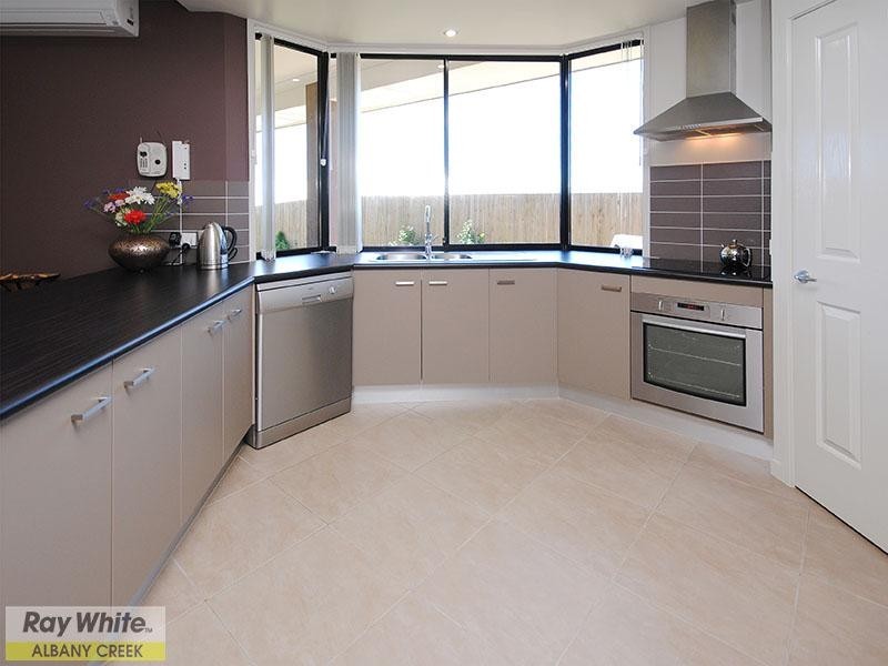 45 Swan Parade, Warner QLD 4500