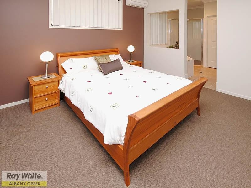 45 Swan Parade, Warner QLD 4500