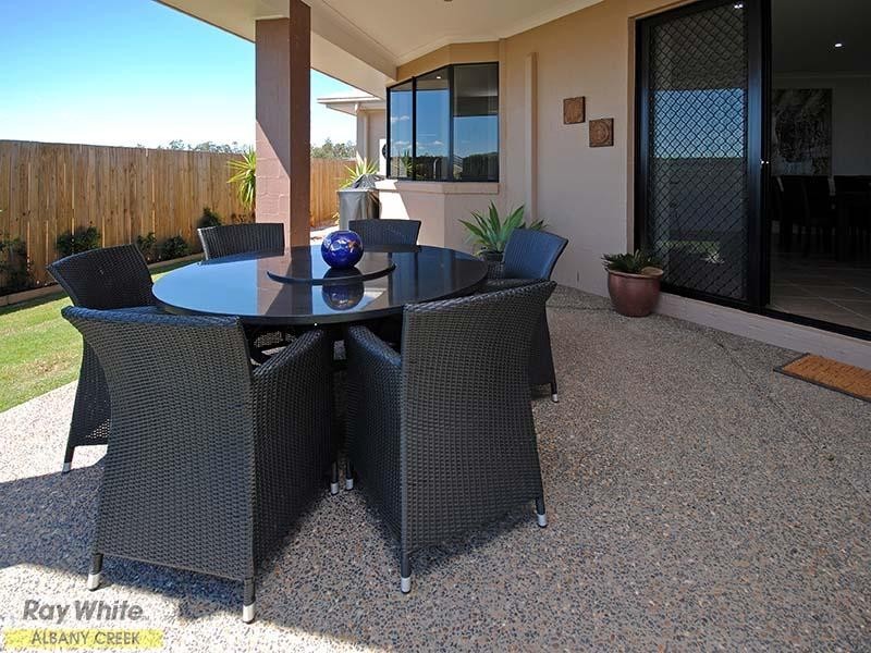 45 Swan Parade, Warner QLD 4500