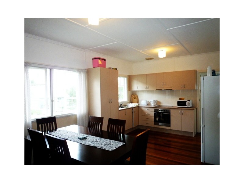 80 Redwood Street, Stafford Heights QLD 4053