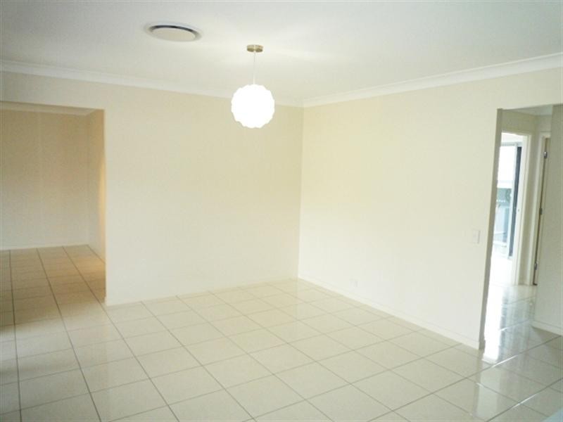 34 MacDonald Place, Carseldine QLD 4034