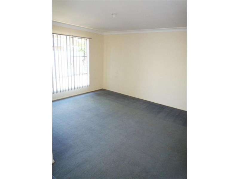 15 Grevillea Place, Bridgeman Downs QLD 4035