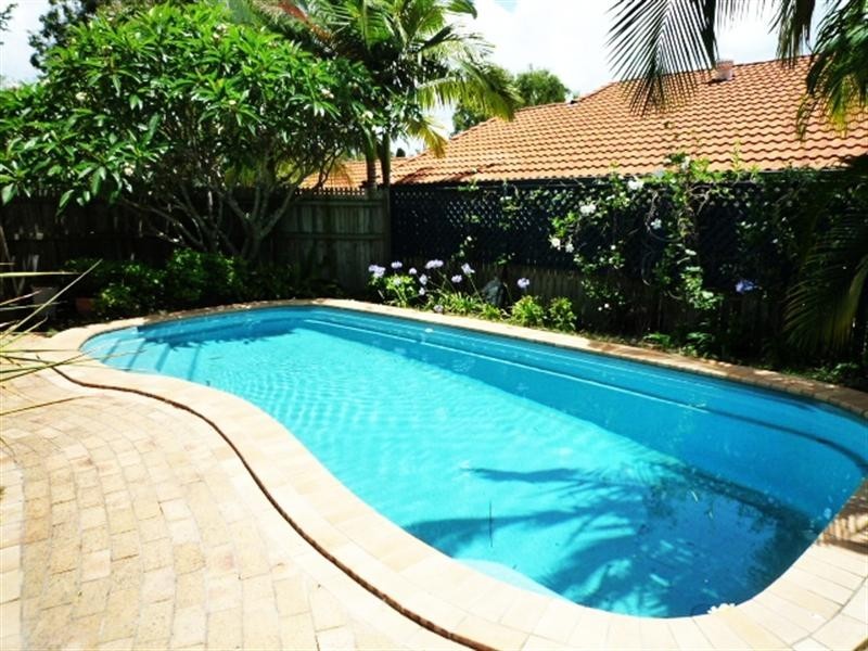 15 Elwood Court, Eatons Hill QLD 4037