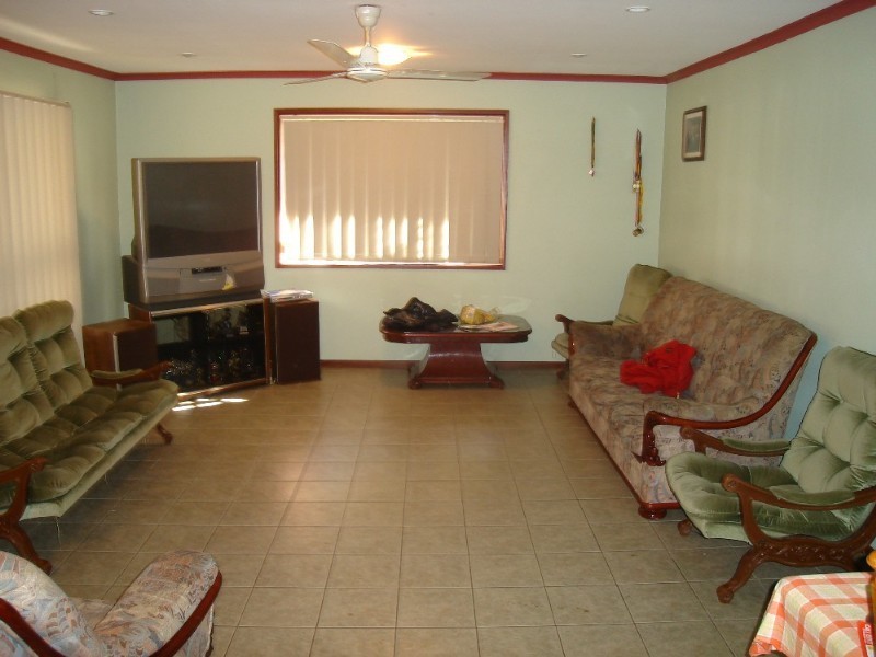 4 Vienna Road, Alexandra Hills QLD 4161