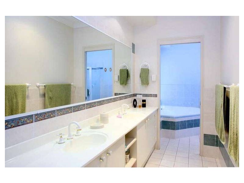 3 Thornton Drive, Thornlands QLD 4164